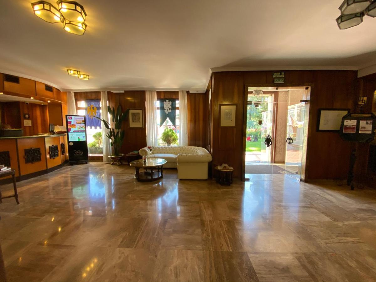 Hotel El Bedel Alcalá de Henares Exterior foto